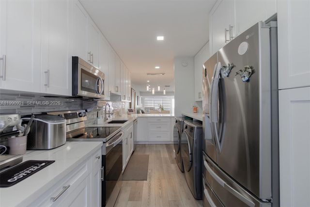 2400 Malayan Dr 94-D, Delray Beach, FL 33445