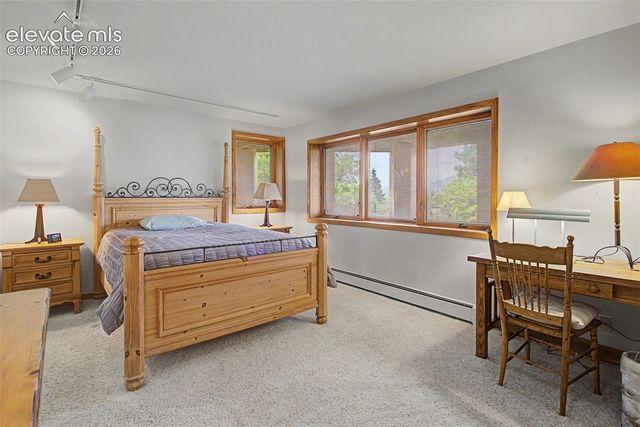 1040 Dark Horse Drive, Colorado Springs, CO 80919