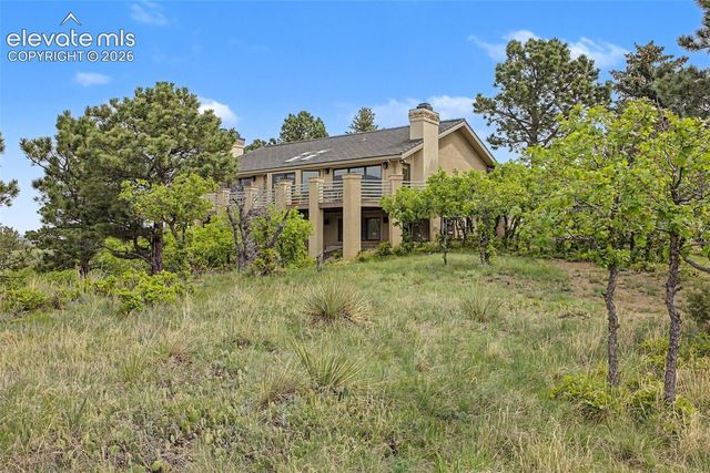 1040 Dark Horse Drive, Colorado Springs, CO 80919