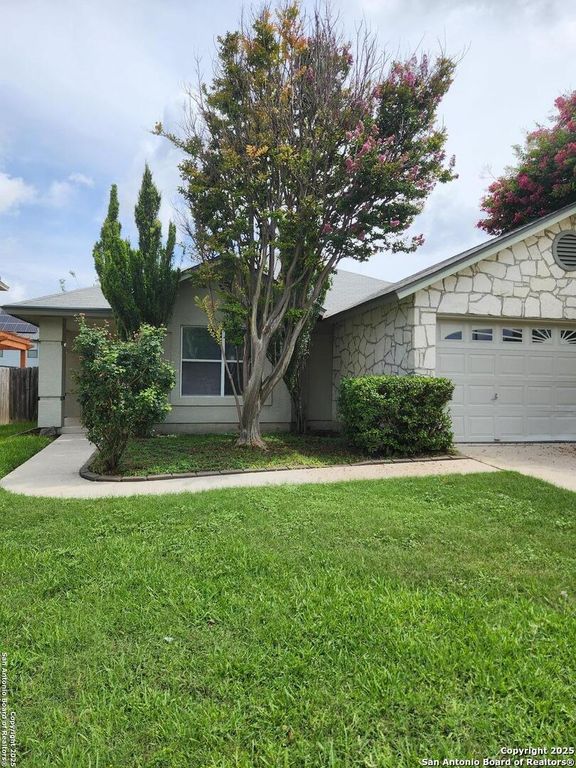 9651 Hillside Trail, San Antonio, TX 78250