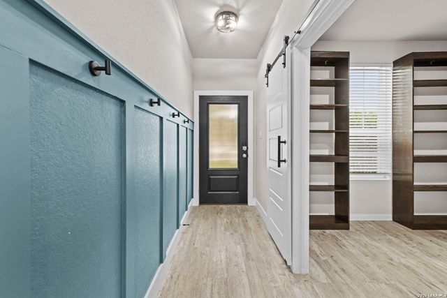 2057 Meadow Pipit, New Braunfels, TX 78130