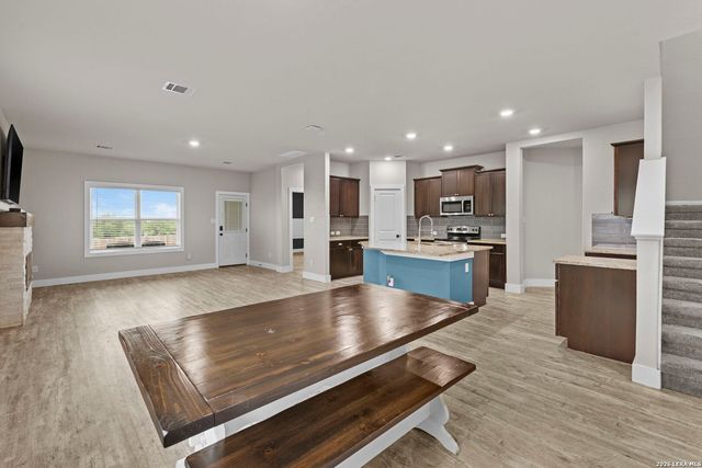 2057 Meadow Pipit, New Braunfels, TX 78130
