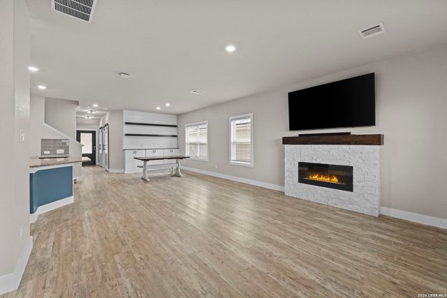2057 Meadow Pipit, New Braunfels, TX 78130