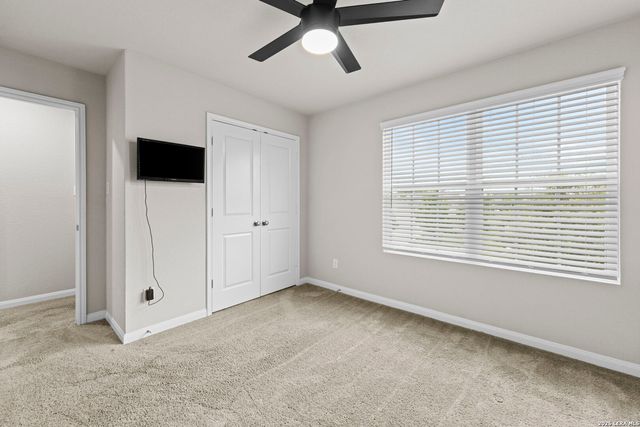 2057 Meadow Pipit, New Braunfels, TX 78130