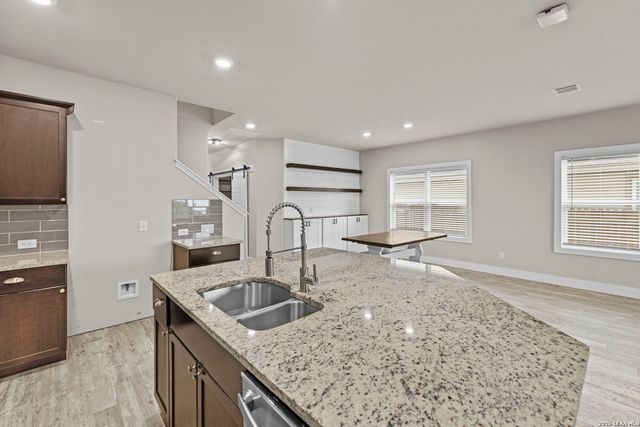 2057 Meadow Pipit, New Braunfels, TX 78130