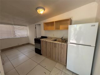 633 NW 15th Ave 2, Fort Lauderdale, FL 33311