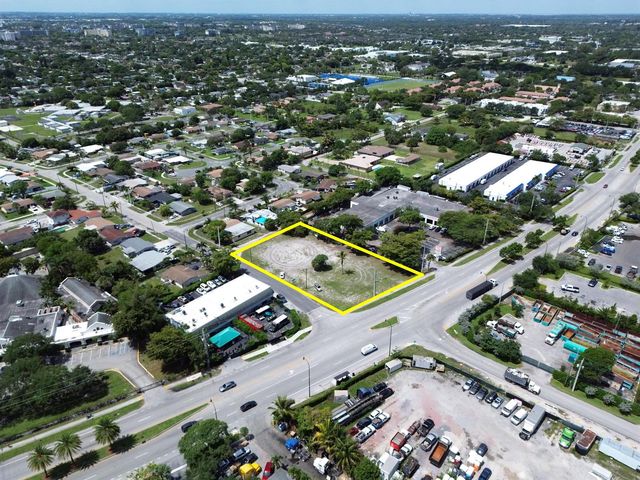 2400 Dr Martin Luther King Jr Boulevard, Pompano Beach, FL 33069