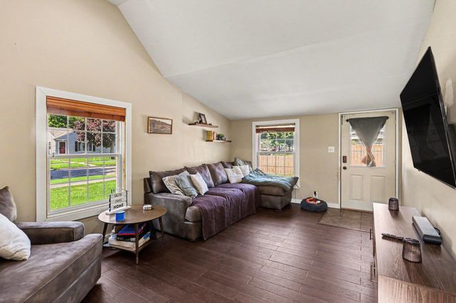 1004 Transit Street, Bay City, MI 48706