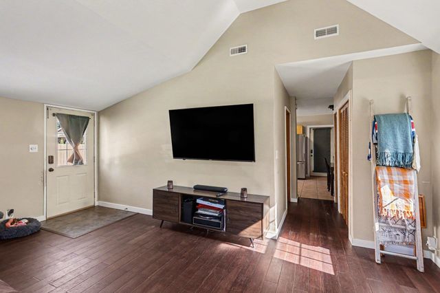 1004 Transit Street, Bay City, MI 48706