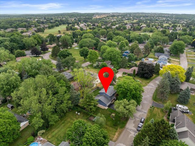 924 Marquette ROAD, Hartland, WI 53029