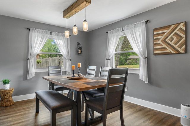 924 Marquette ROAD, Hartland, WI 53029