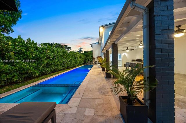 1651 SW 13th Avenue, Miami, FL 33145