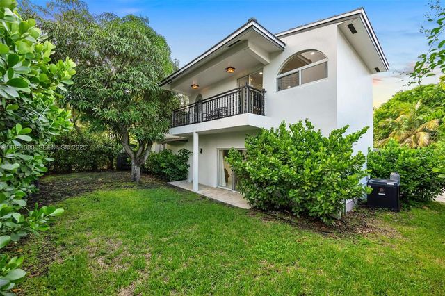 1651 SW 13th Avenue, Miami, FL 33145