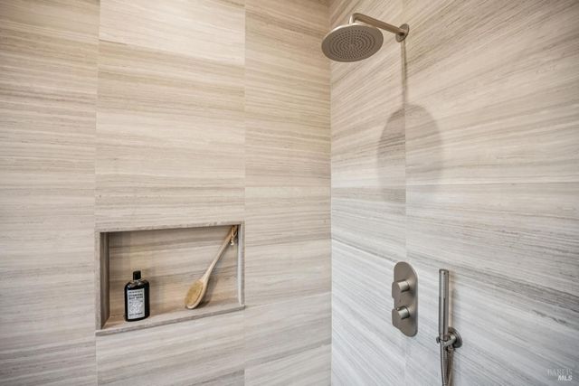 33 Fawn Dr, San Anselmo, CA 94960