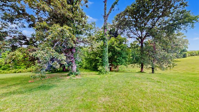 3934 Highway 47, N, Charlotte, TN 37036