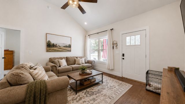 3934 Highway 47, N, Charlotte, TN 37036