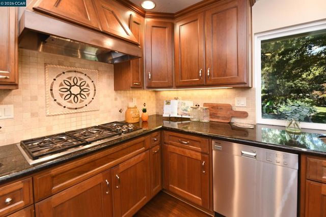 3130 La Playa Ct, Lafayette, CA 94549