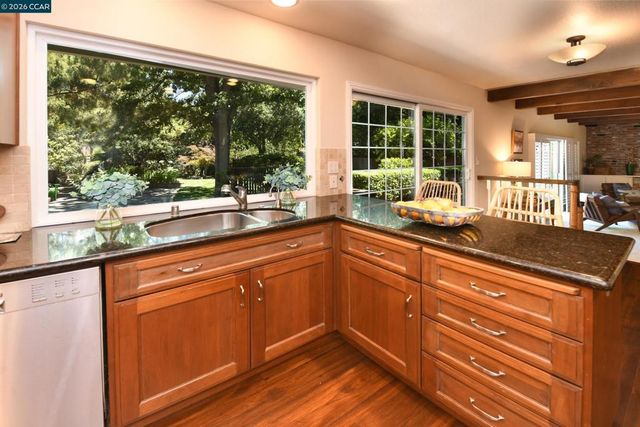 3130 La Playa Ct, Lafayette, CA 94549