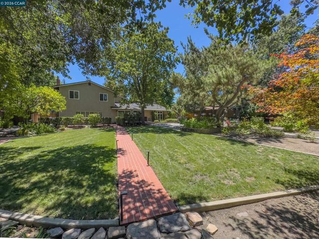 3130 La Playa Ct, Lafayette, CA 94549