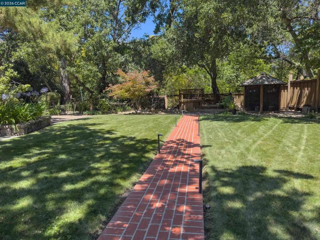 3130 La Playa Ct, Lafayette, CA 94549