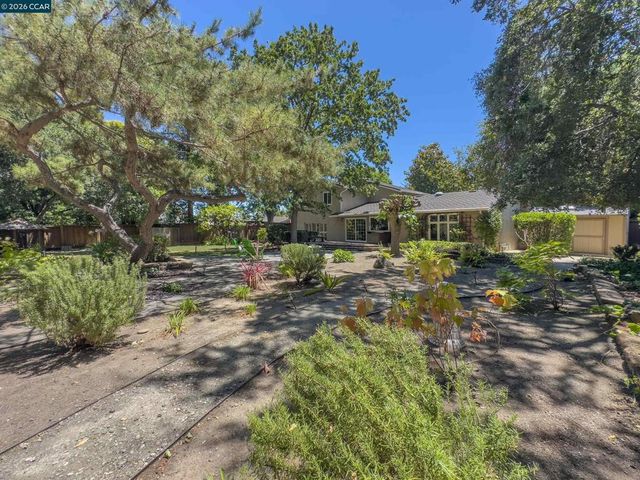 3130 La Playa Ct, Lafayette, CA 94549