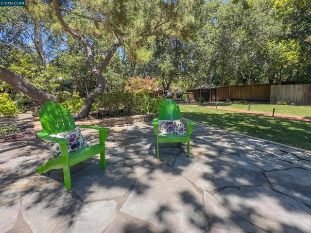 3130 La Playa Ct, Lafayette, CA 94549