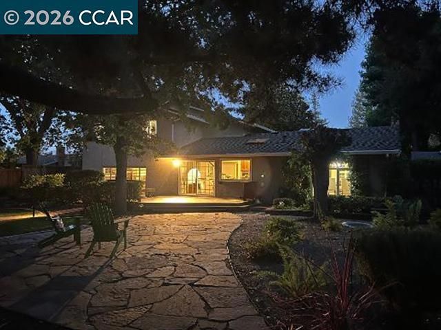 3130 La Playa Ct, Lafayette, CA 94549