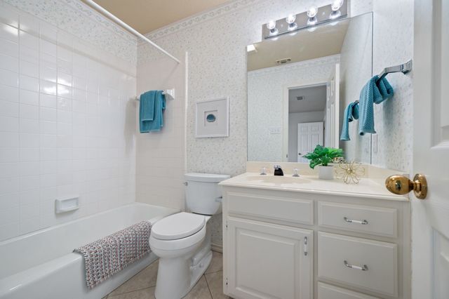 4440 Alydar Drive, Burleson, TX 76028