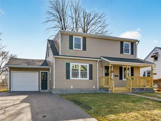 67 Gray Street, Rochester, NY 14609