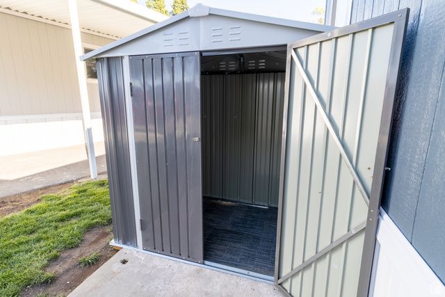 1761 W AMERICAN PARK DR, West Valley City, UT 84119