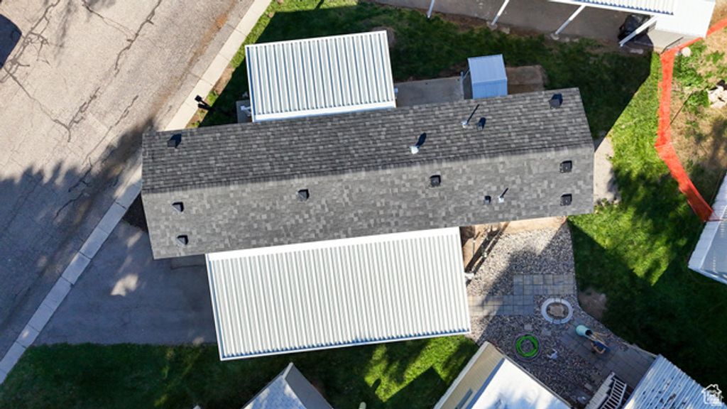 Image 13 of property listing at 1761 W AMERICAN PARK DR, West Valley City, UT 84119