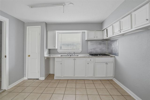 6700 Avenue S Unit D, Houston, TX 77011