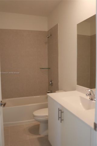 23040 SW 99th Ct, Cutler Bay, FL 33190