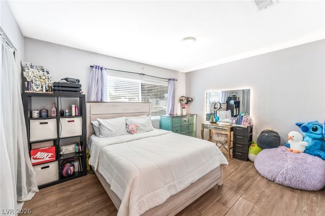 4528 East Harmon Avenue, Las Vegas, NV 89121