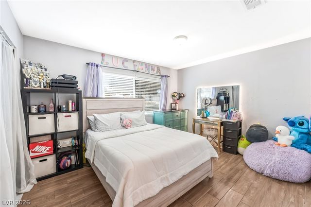 4528 East Harmon Avenue, Las Vegas, NV 89121