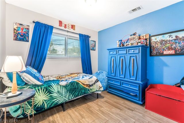 4528 East Harmon Avenue, Las Vegas, NV 89121