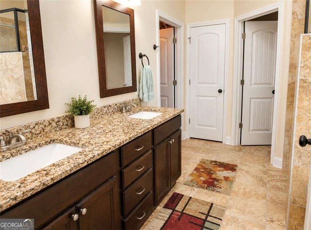 105 Mcewen Court, Perry, GA 31069