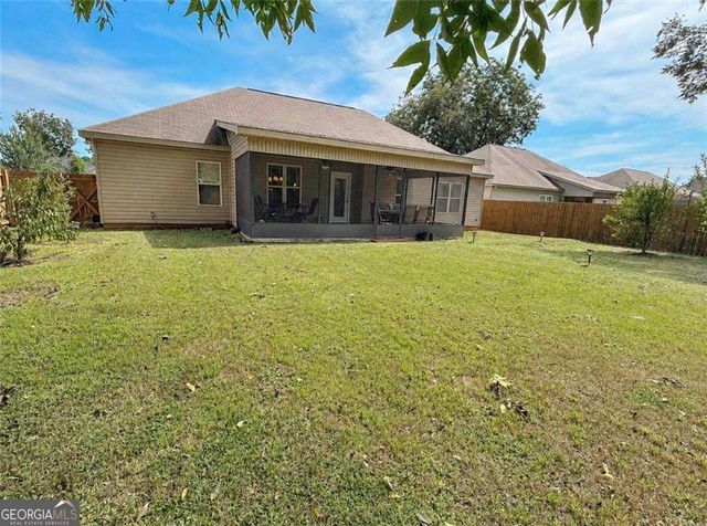 105 Mcewen Court, Perry, GA 31069