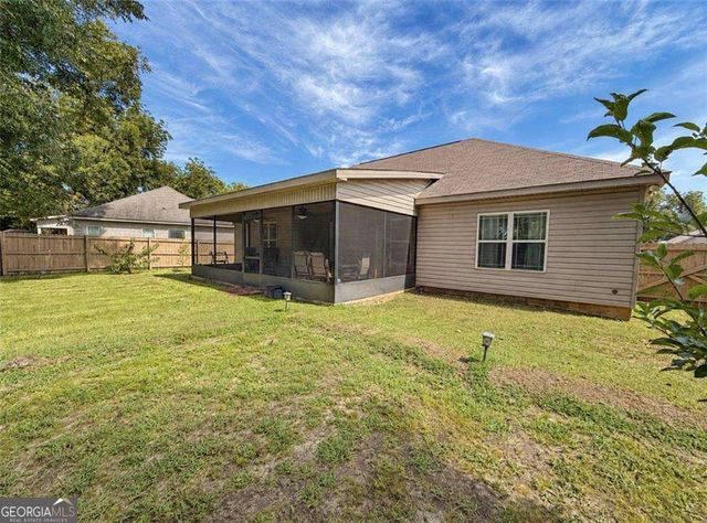 105 Mcewen Court, Perry, GA 31069