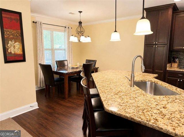105 Mcewen Court, Perry, GA 31069