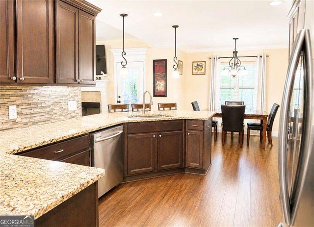 105 Mcewen Court, Perry, GA 31069