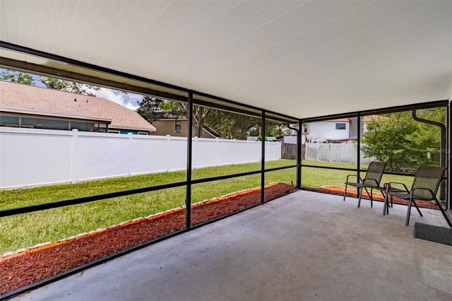 304 SCARLET OAK COURT, Seffner, FL 33584