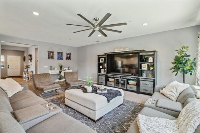 42912 Gazapo Court, Indio, CA 92203