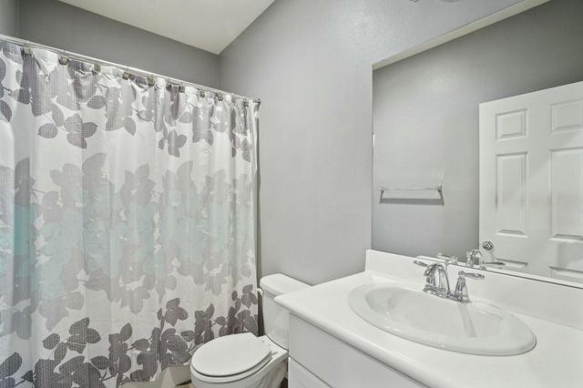 42912 Gazapo Court, Indio, CA 92203