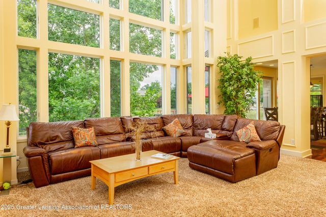 3660 Powderhorn Drive, Okemos, MI 48864