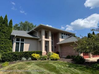 3660 Powderhorn Drive, Okemos, MI 48864