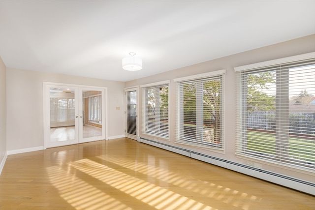 45 Archer St, Fall River, MA 02720