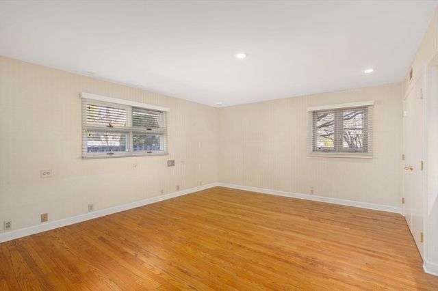 45 Archer St, Fall River, MA 02720
