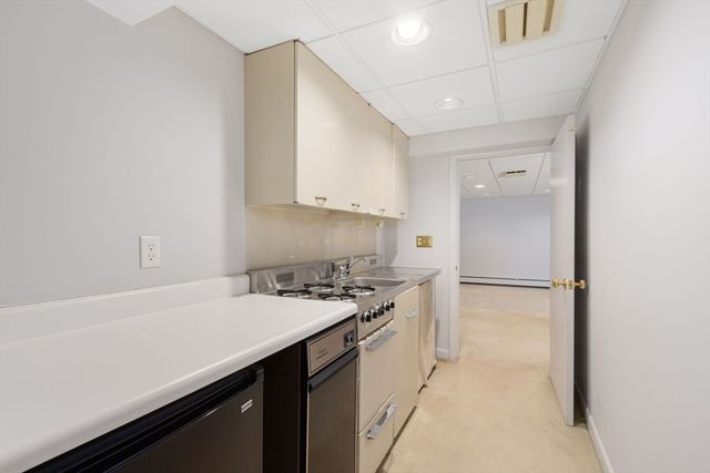 45 Archer St, Fall River, MA 02720