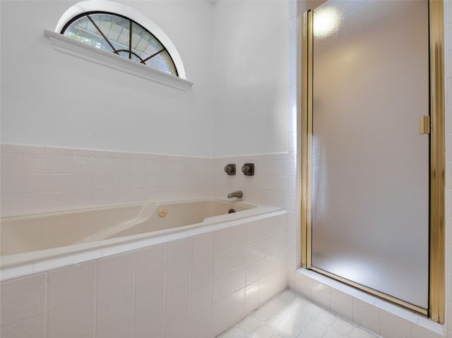 3706 Queenswood Lane, Garland, TX 75040